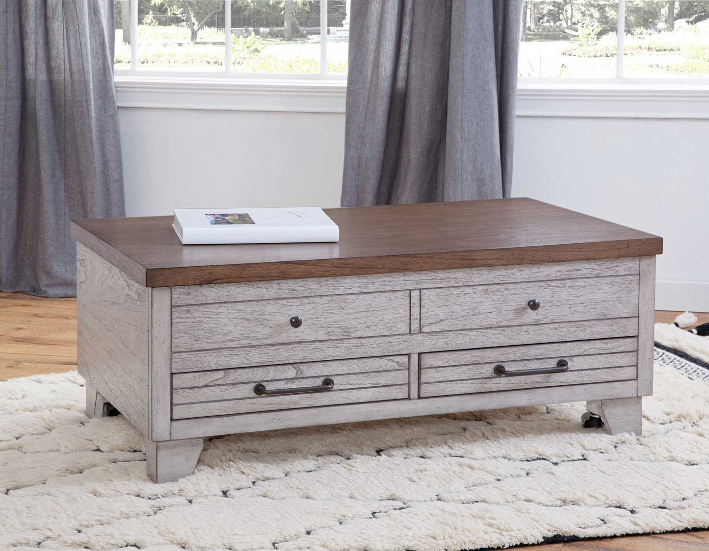 Bear Creek 3-Piece Lift-Top Cocktail Set
(Lift-Top Cocktail & 2 End Tables)