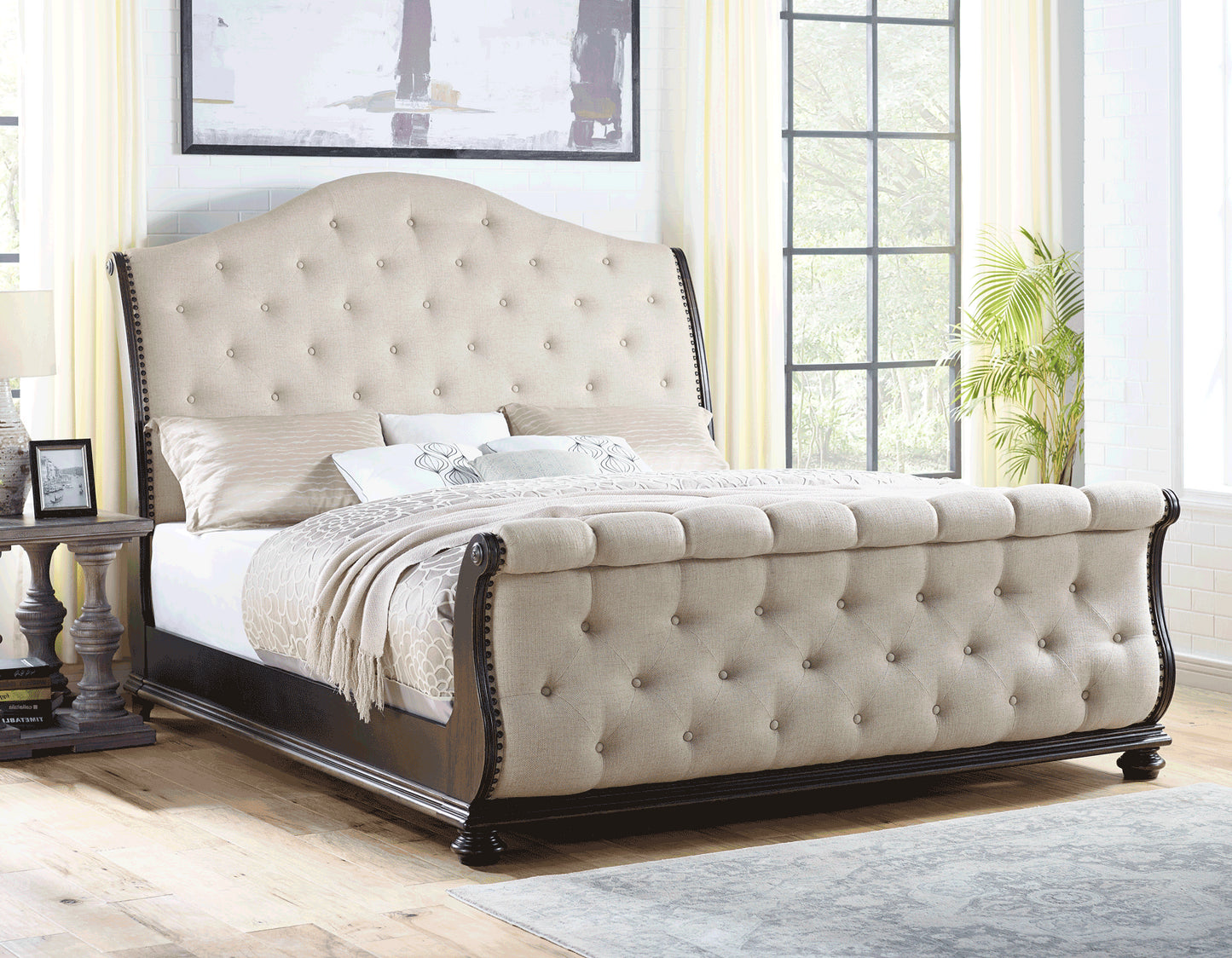 Rhapsody Queen Sleigh Bed