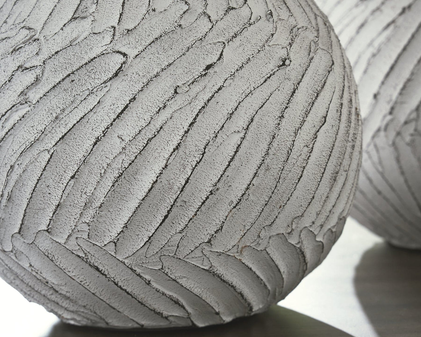 Ashley Express - Shelvie Vase