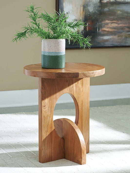 Ashley Express - Hollbourne Accent Table