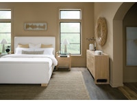 Hooker Furniture Bedroom Banyon Bay King Upholstered Bed