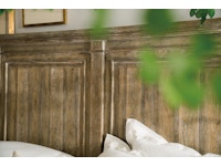 Hooker Furniture Bedroom Boheme Laurier King Panel Bed