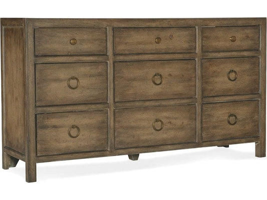 Hooker Furniture Bedroom Sundance Nine-Drawer Dresser