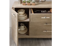 Hooker Furniture Casual Dining Affinity Server