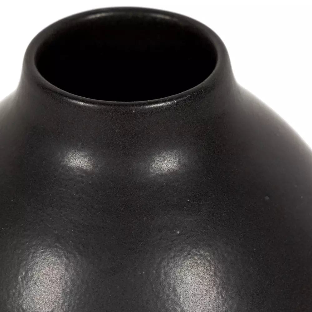 Ilari Vase