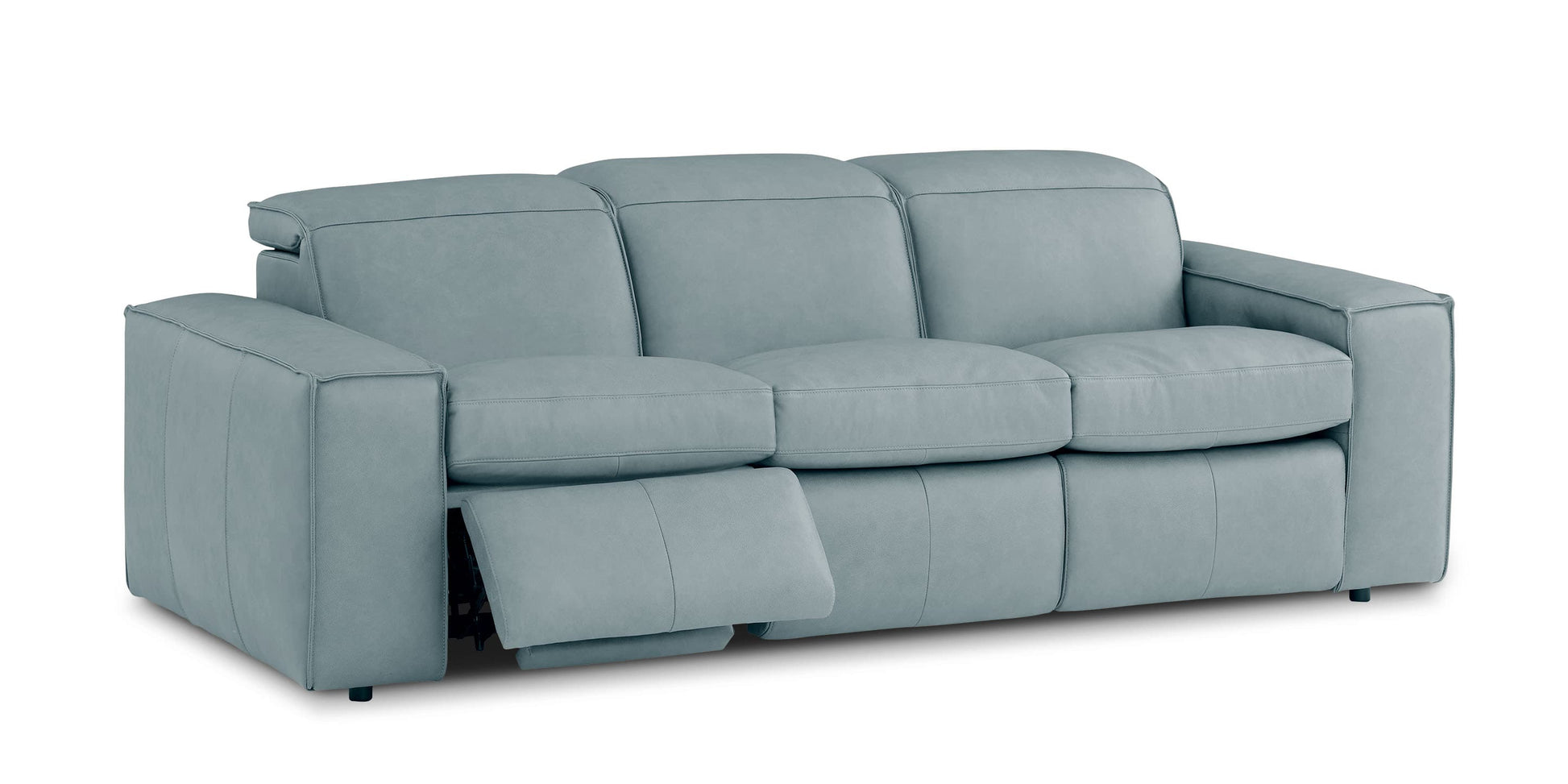 Bassett Club Level Wesley Leather Power Reclining Sofa — Bassett manufacturer gallery — Sofa w/ Powerr image number 9