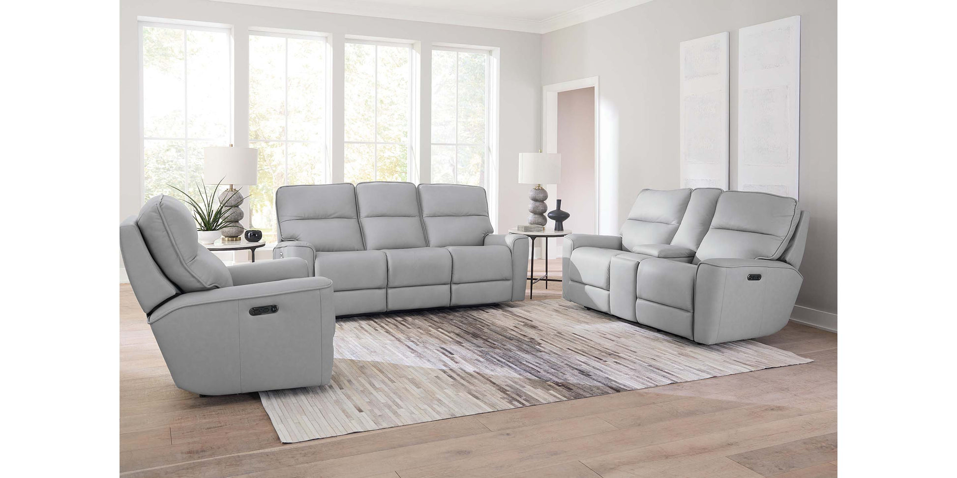 Bassett Club Level Kenneth Leather Power Reclining Sofa — Bassett manufacturer gallery — Power Sofa image number 1