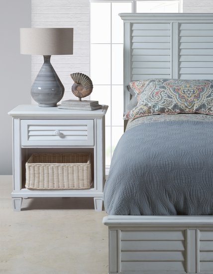 PALMETTO HOME - CANE BAY ONE DRAWER NIGHTSTAND WITH BASKET & USB
