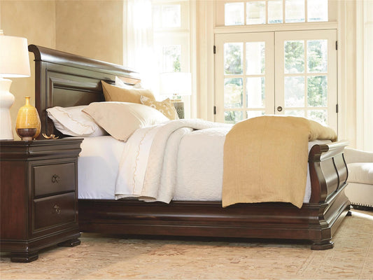 UNIVERSAL - REPRISE CAL KING SLEIGH BED
