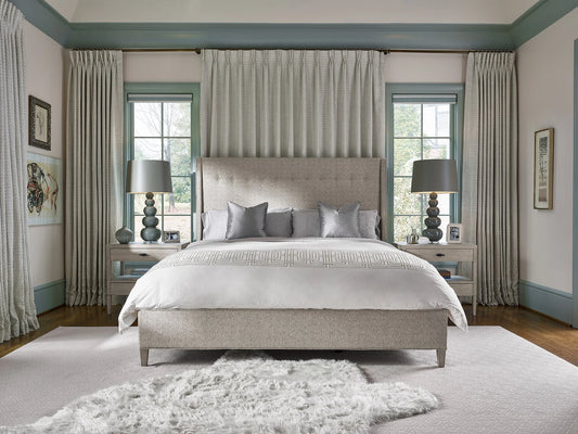 UNIVERSAL - MIDTOWN KING BED