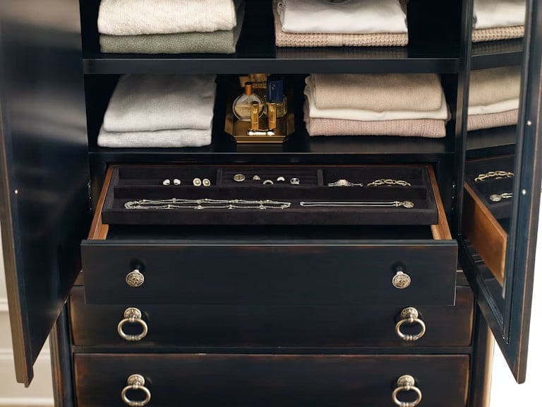 Hooker Furniture - Bedroom Charleston Jewelry Armoire