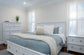 Sea Winds - Point Breeze Storage Bed Queen