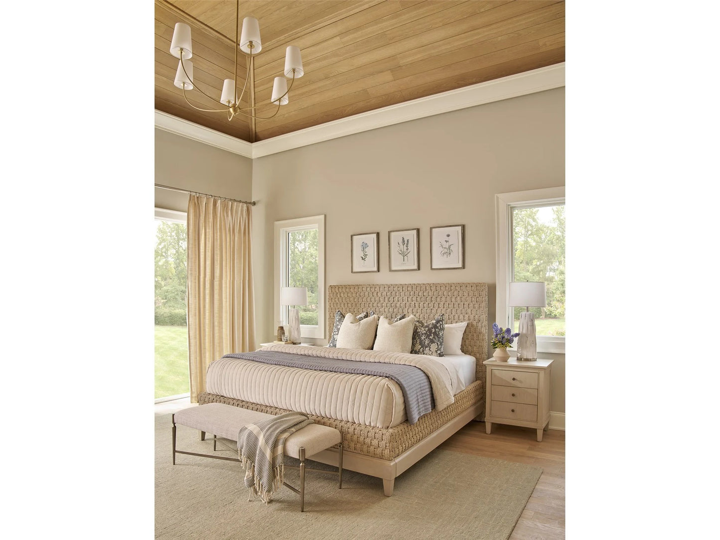 Universal - Birchaven Willow Woven Bed King