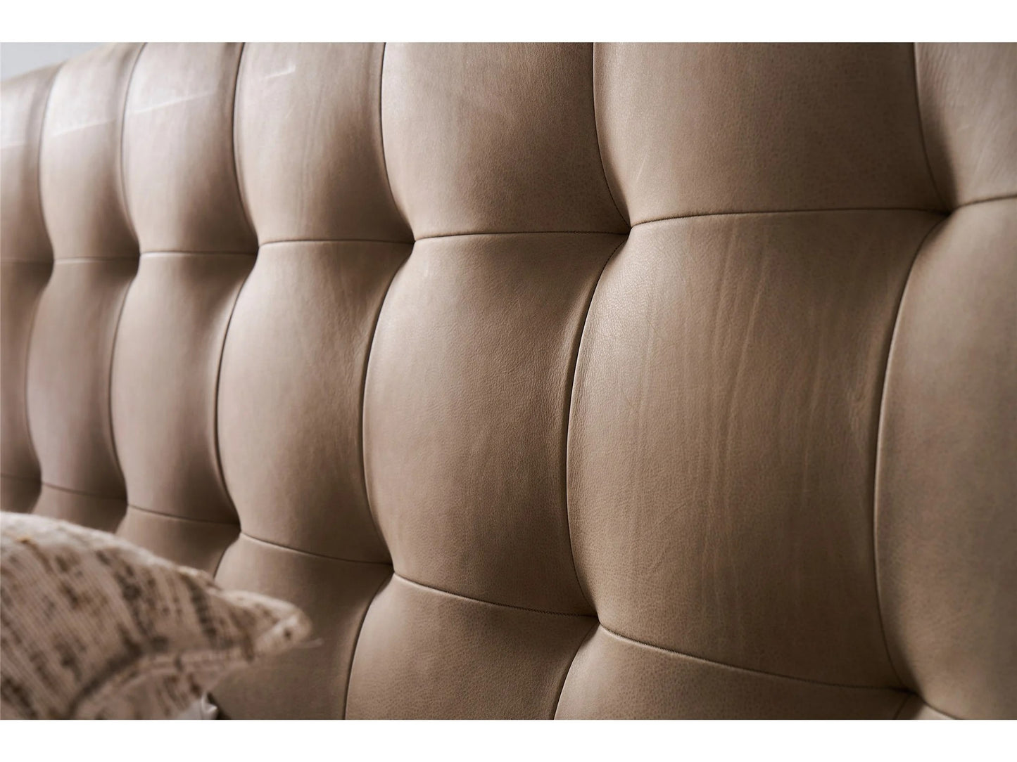 Universal - Montclair Upholstered Bed King