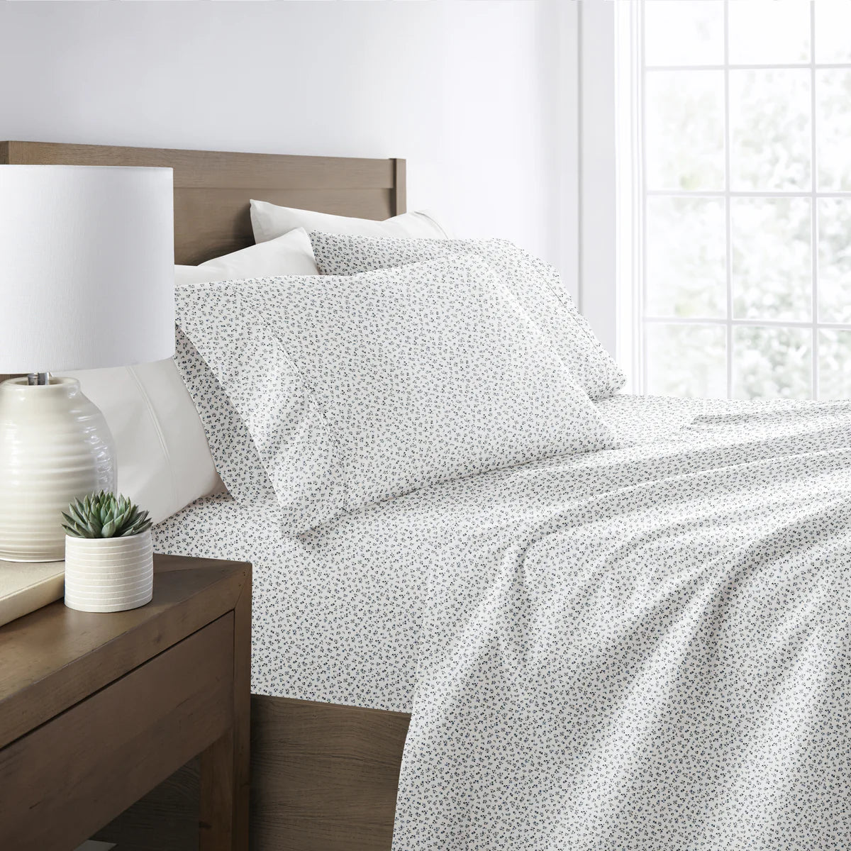 Ditsy Floral 4-Piece Patterned Sheet Set