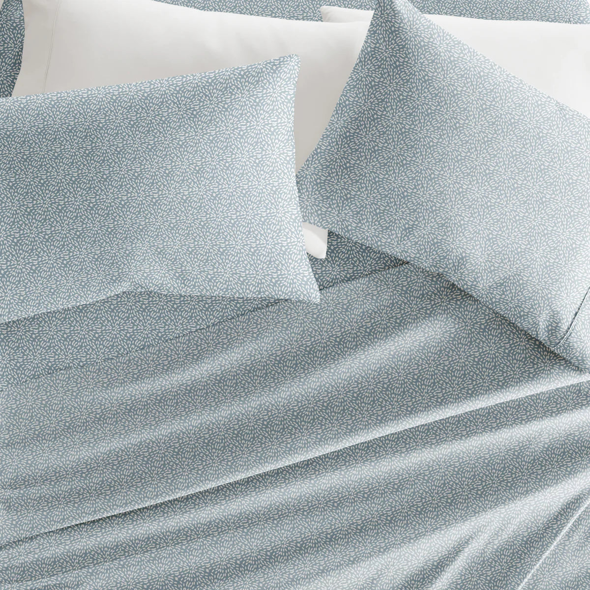 Modern Circles 4-Piece Patterned Sheet Set