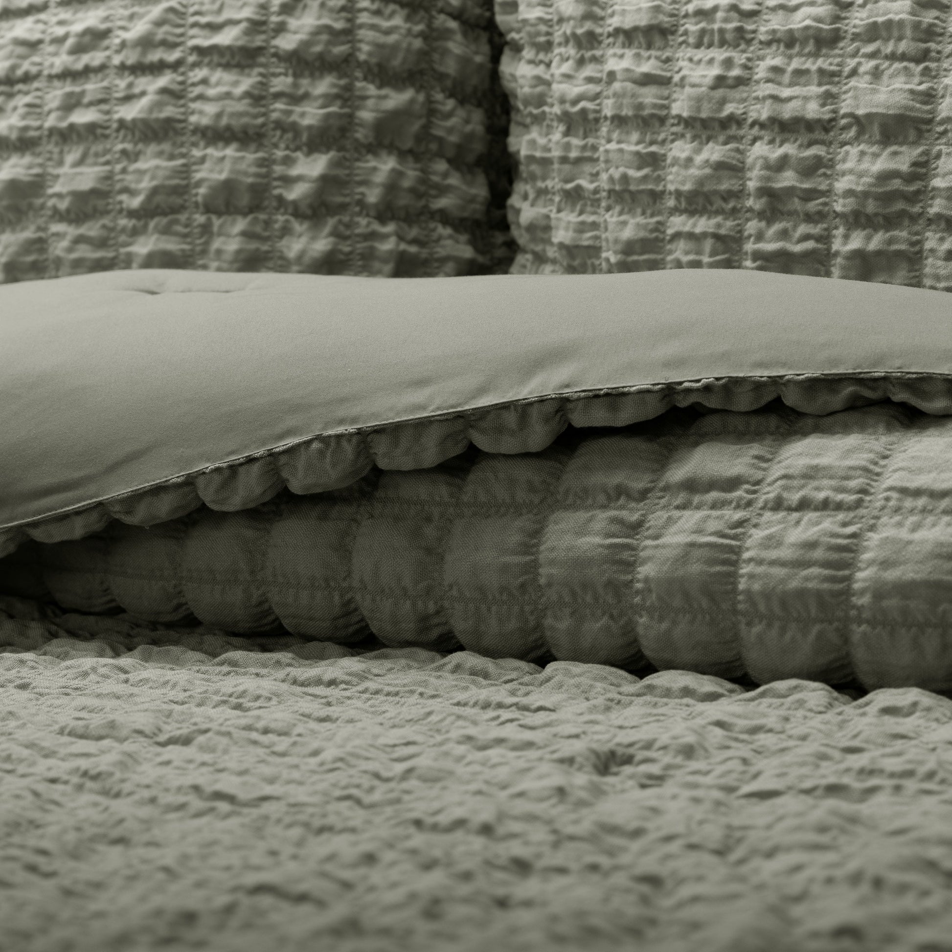Seersucker Box Textured Down-Alternative Comforter Set