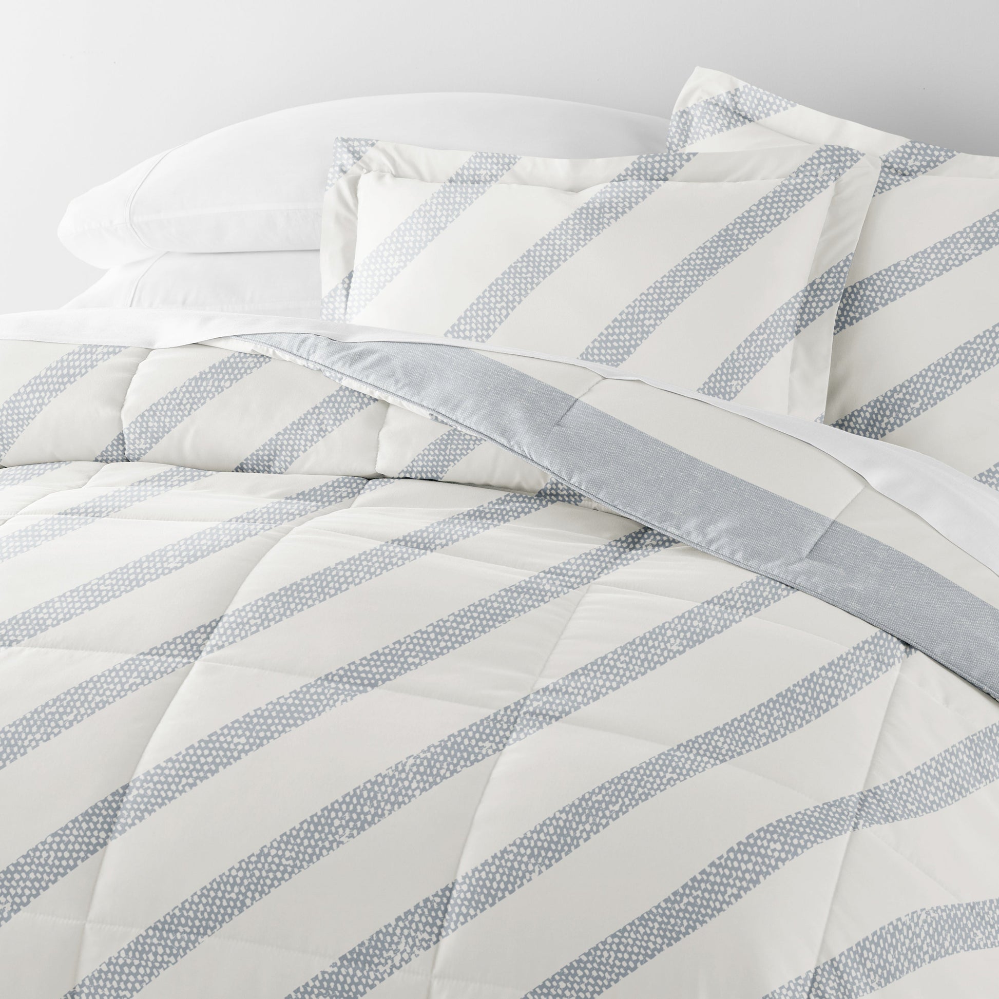 Distressed Stripe Patterned Down-Alternative Comforter Set