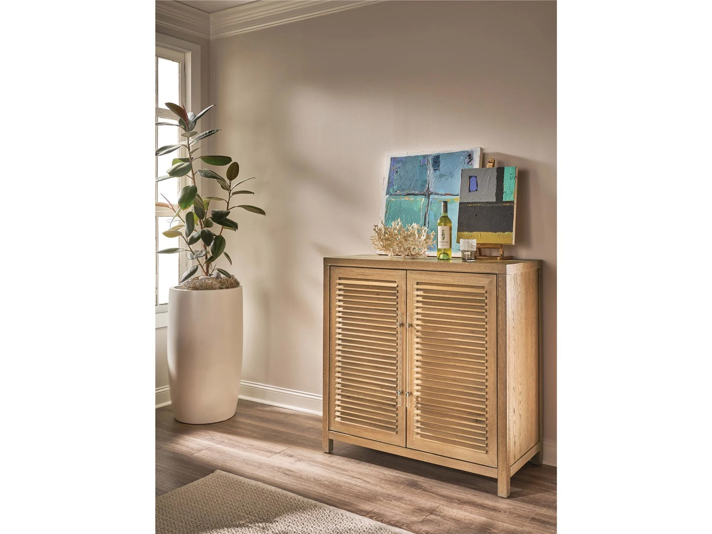 Universal - Weekender Coastal Living Home Weekender Bar Cabinet