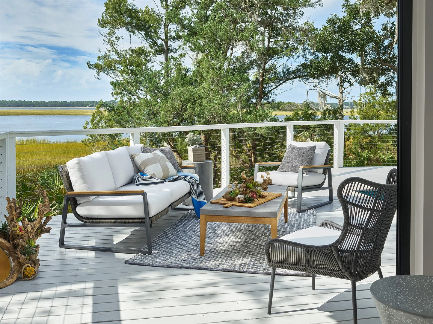 Universal - Coastal Living Outdoor Hatteras Chair