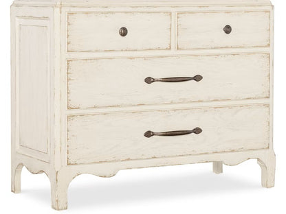 Hooker Furniture - Bedroom Americana Bachelor Chest