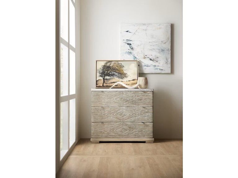 Hooker Furniture - Living Room Amani Three-Drawer Accent Chest