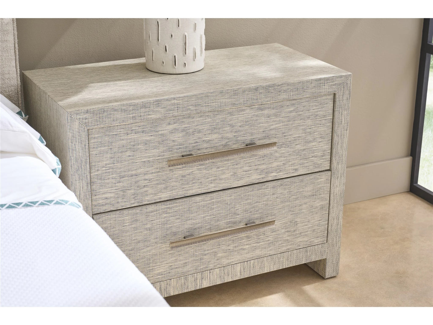 Universal - Oasis-Coastal Living Home Seascape Chest