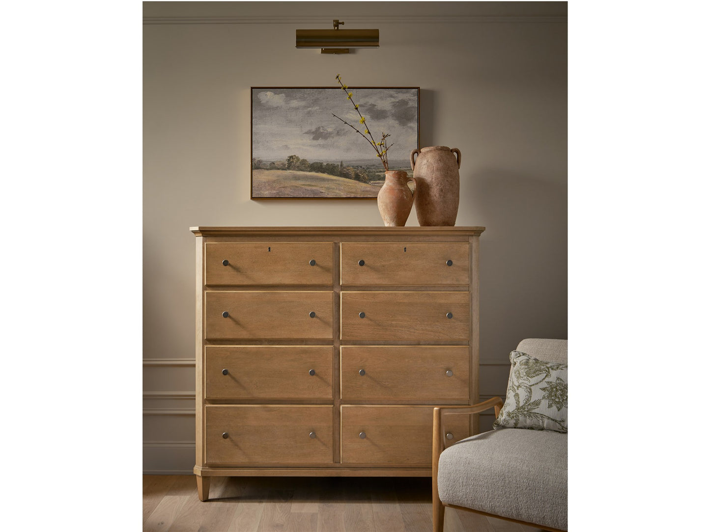 Universal - Birchaven Brindle Chest
