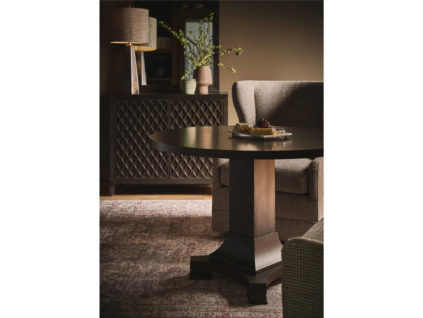 Universal - Fenwick Hall Chest