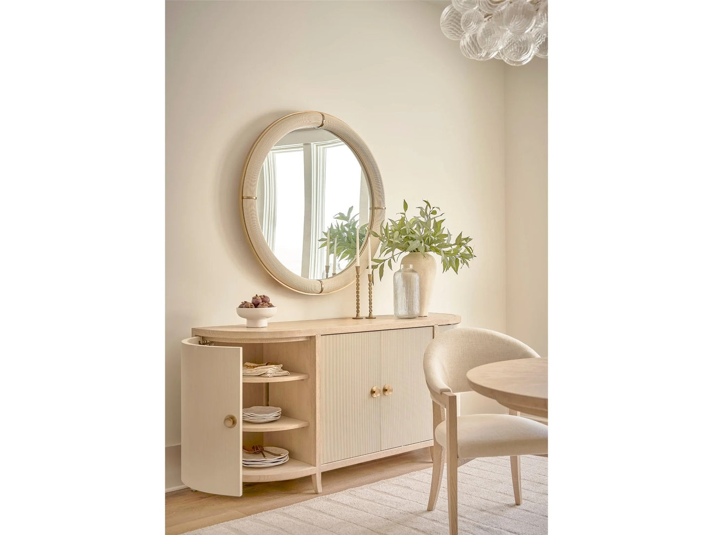 Universal - Velora Credenza