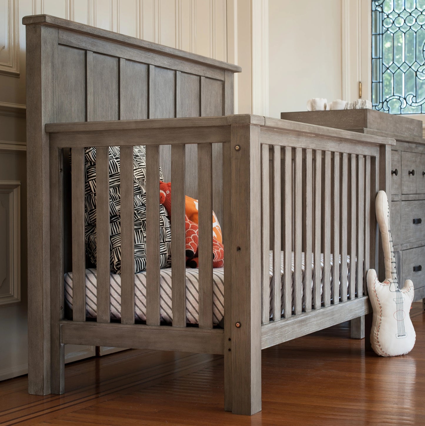 Relic Batten 4-in-1 Convertible Crib