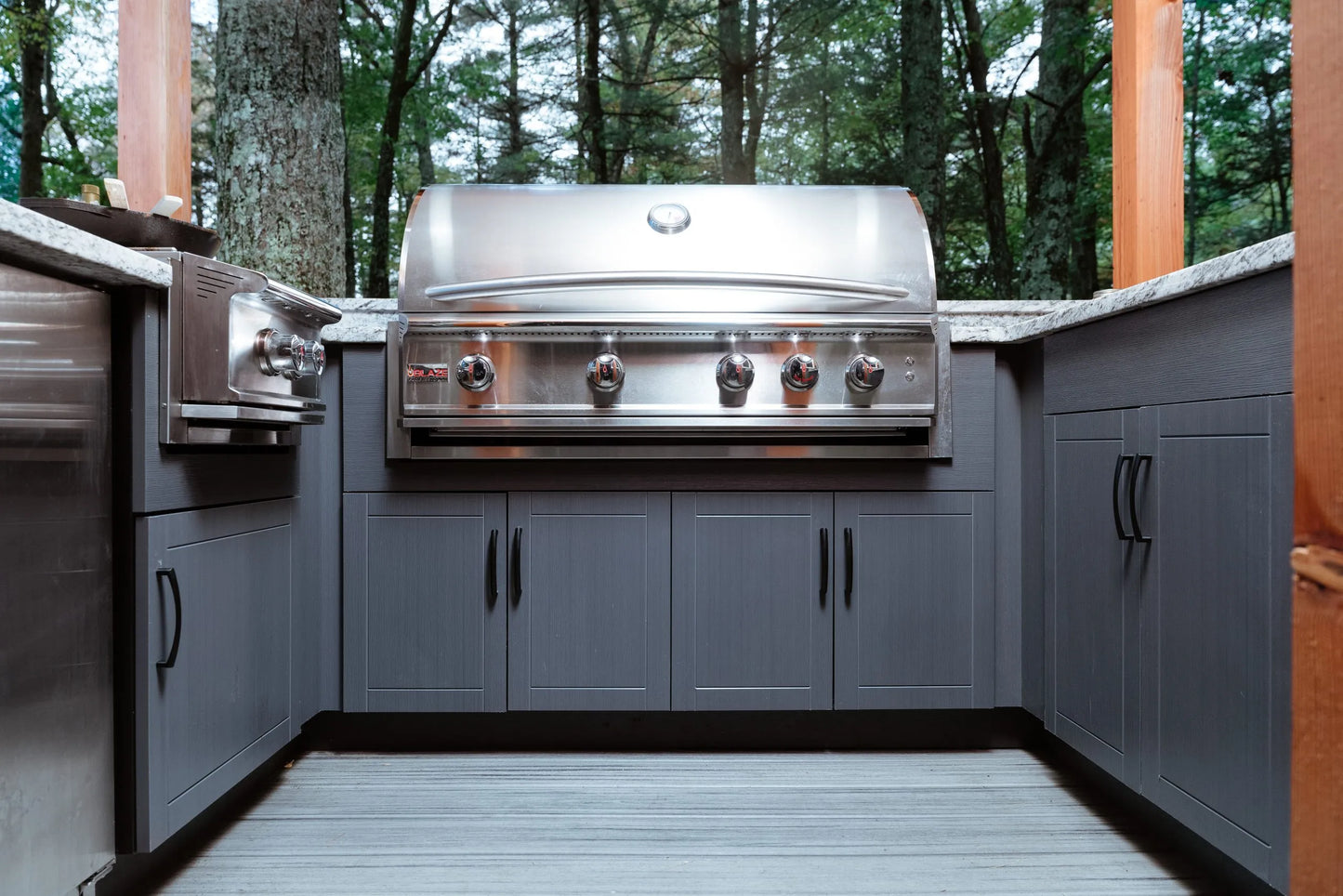 OPEN AIR OUTDOOR KITCHENS - STRAIGHT RUN (2 PREP AREAS WITH DRAWERS)