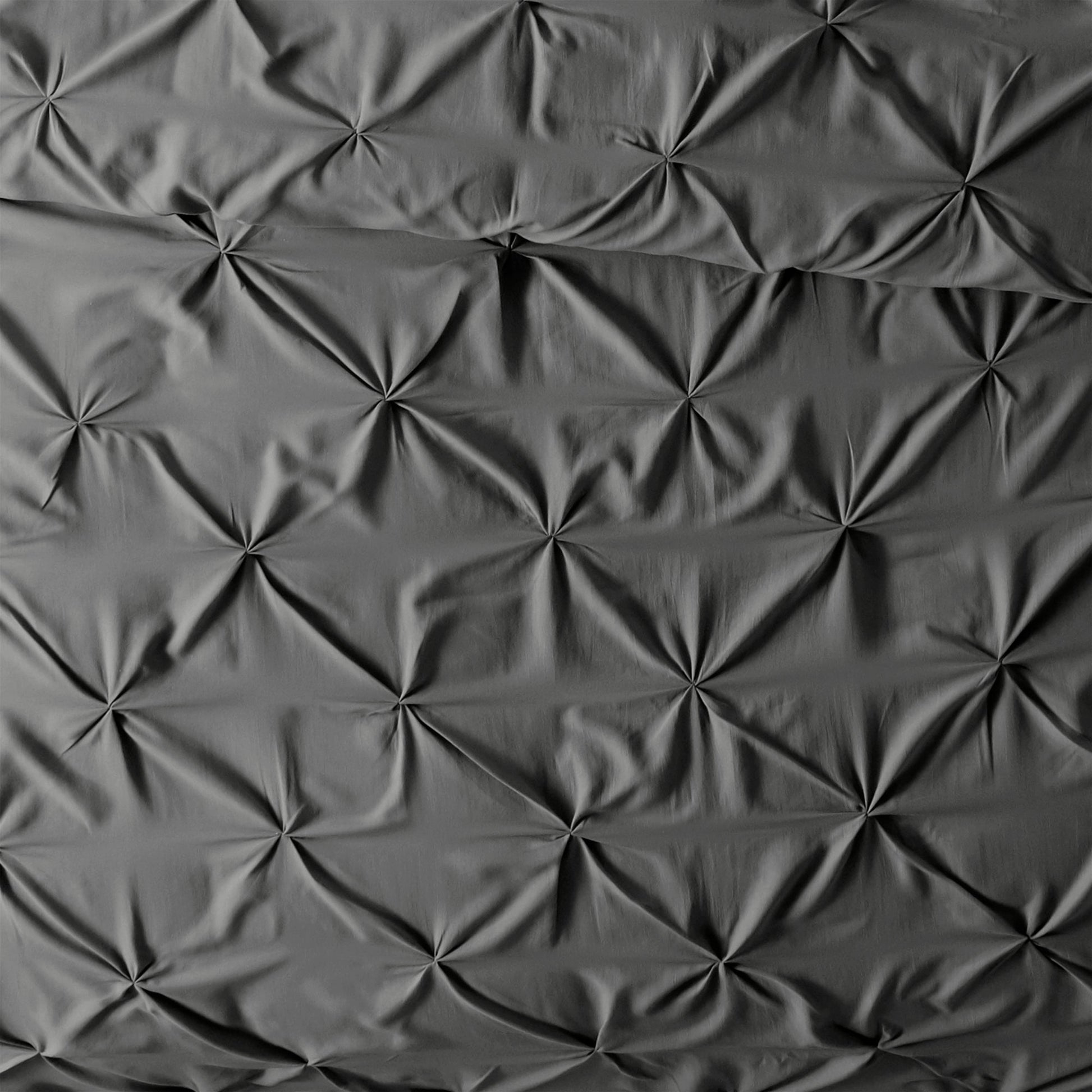 Pinch Pleat Duvet Cover Set