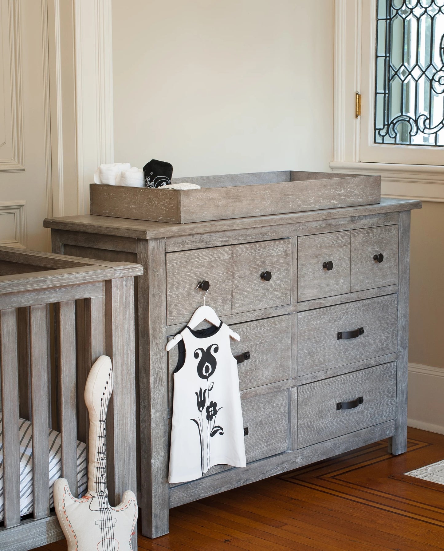 Relic 6-Drawer Dresser