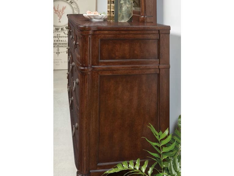 Hooker Furniture - Bedroom Charleston Seven-Drawer Dresser