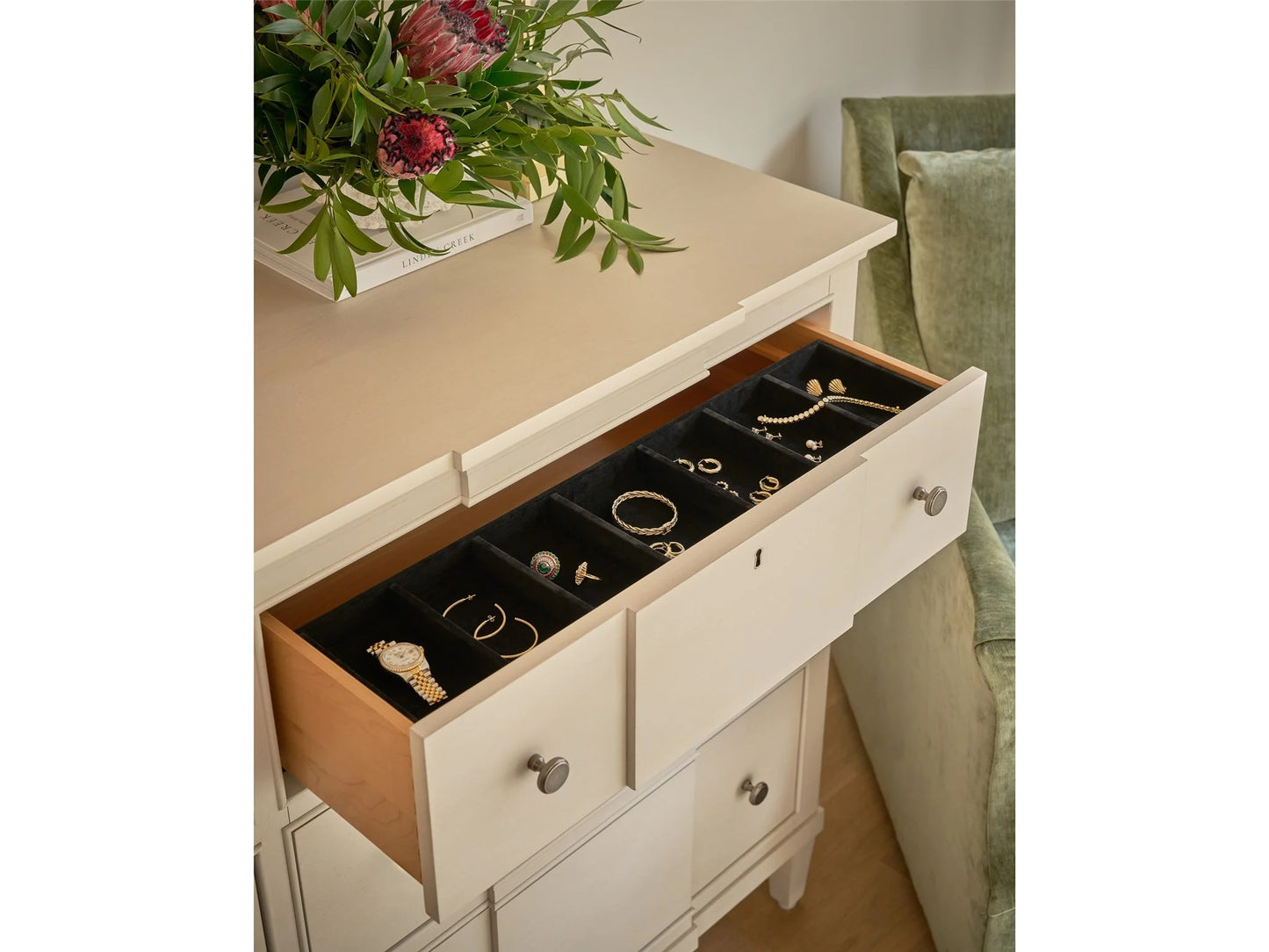 Universal - Birchaven Willow Dresser
