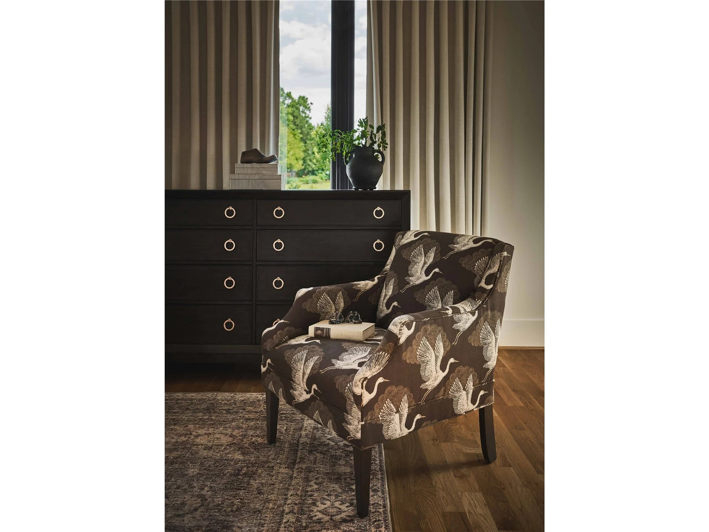 Universal - Fenwick Dresser
