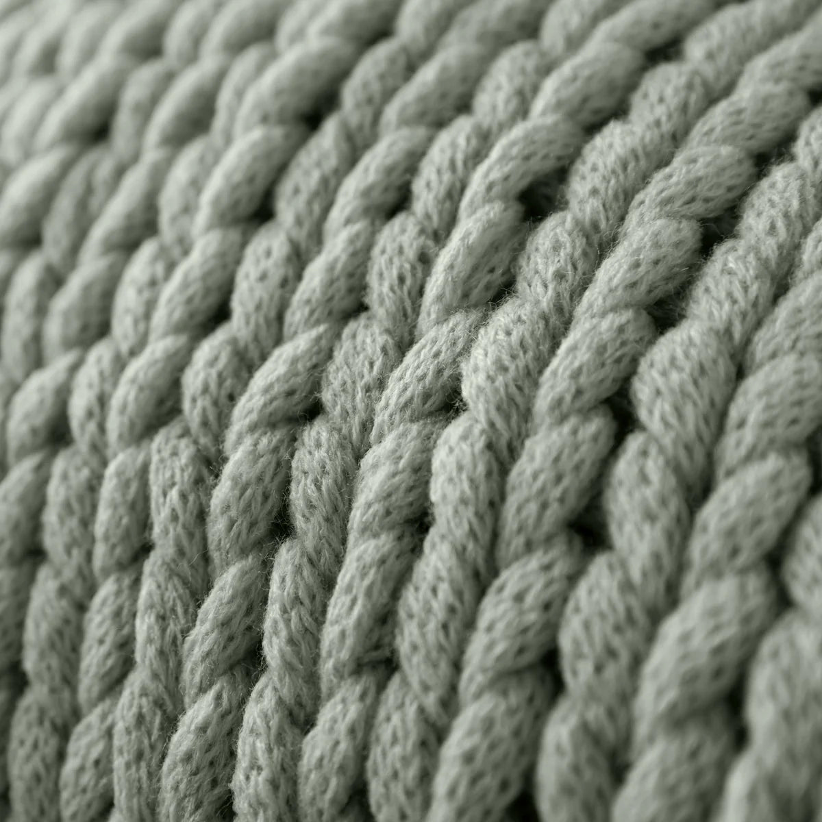 Chunky Hand-Knit Oversized Throw Blanket