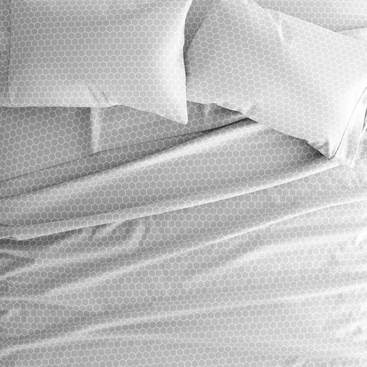 Honeycomb 4-Piece Patterned Sheet Set