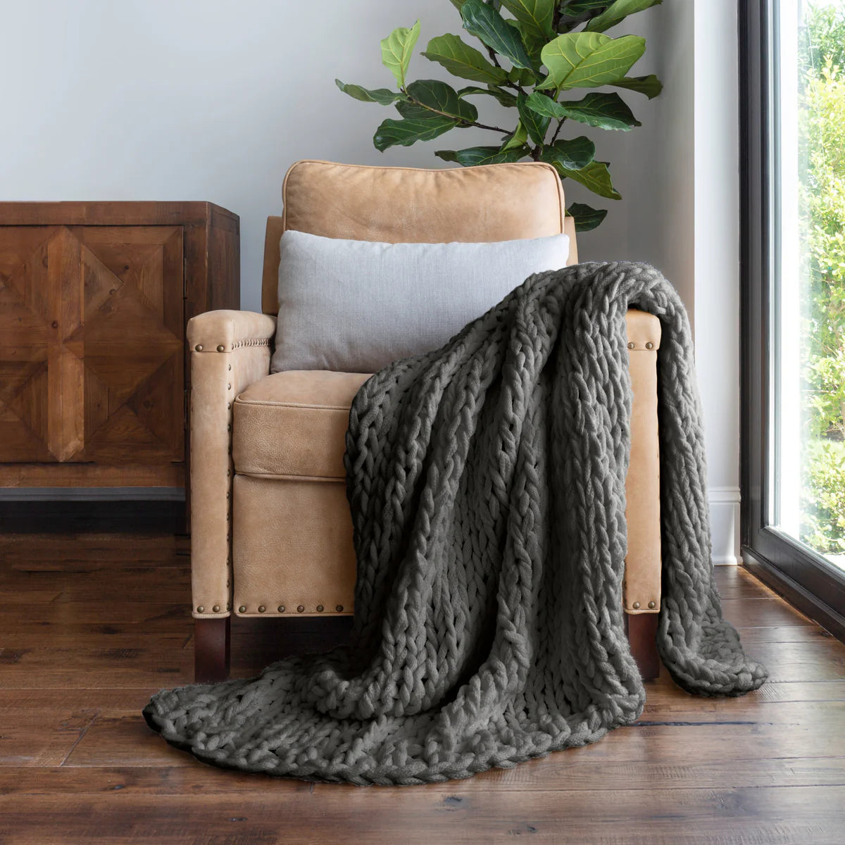 Chunky Hand-Knit Oversized Throw Blanket