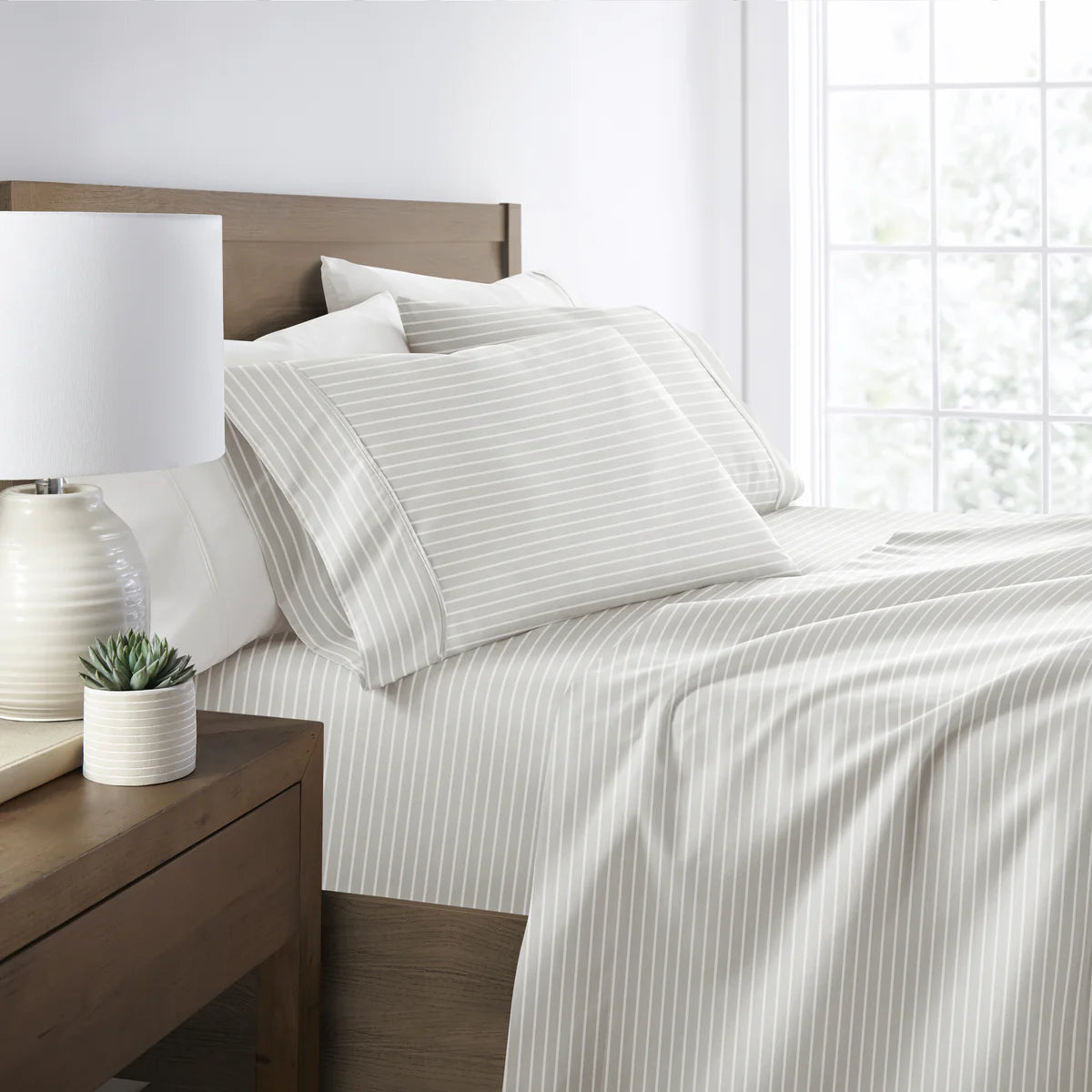 Distressed Awning Stripe 4-Piece Patterned Sheet Set