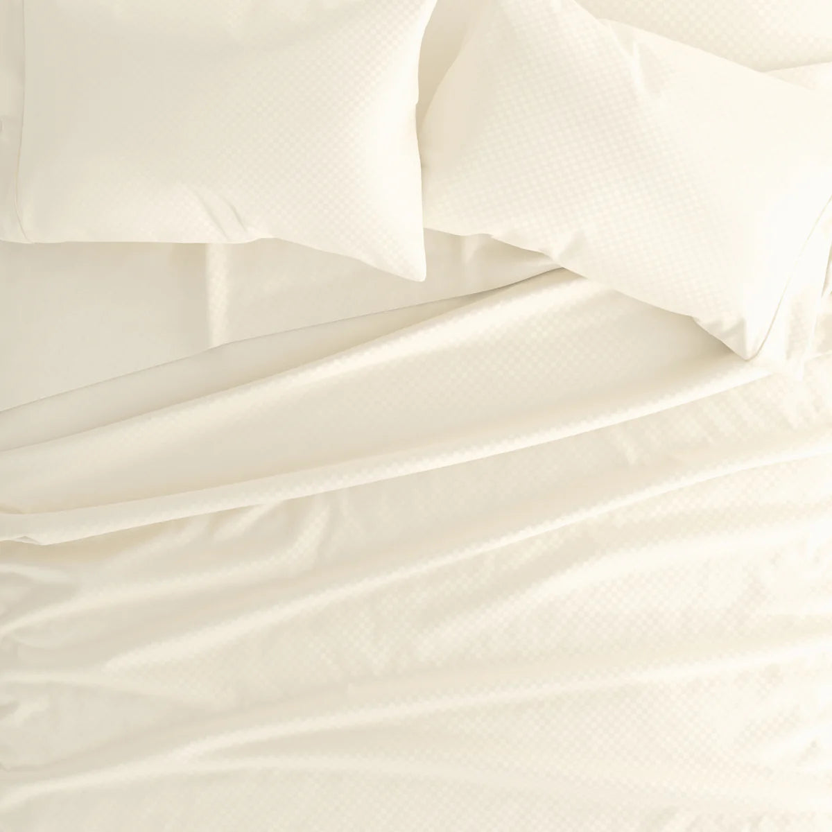 Checkered Embossed 4-Piece Sheet Set