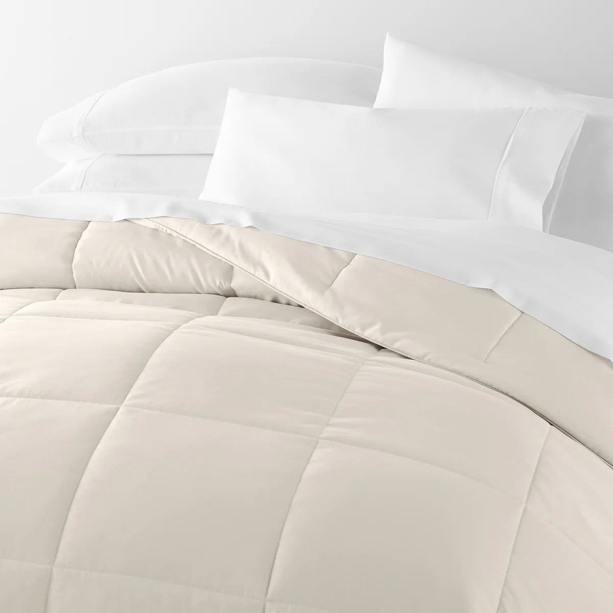 Lightweight All Season Down-Alternative Comforter