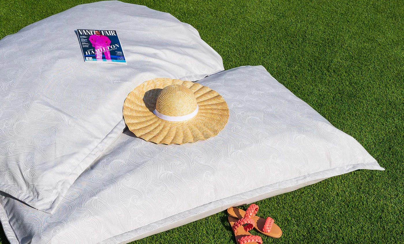 Ledge Lounger - Laze Pillow