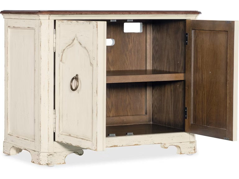 Hooker Furniture - Bedroom Americana Two-Door Nightstand