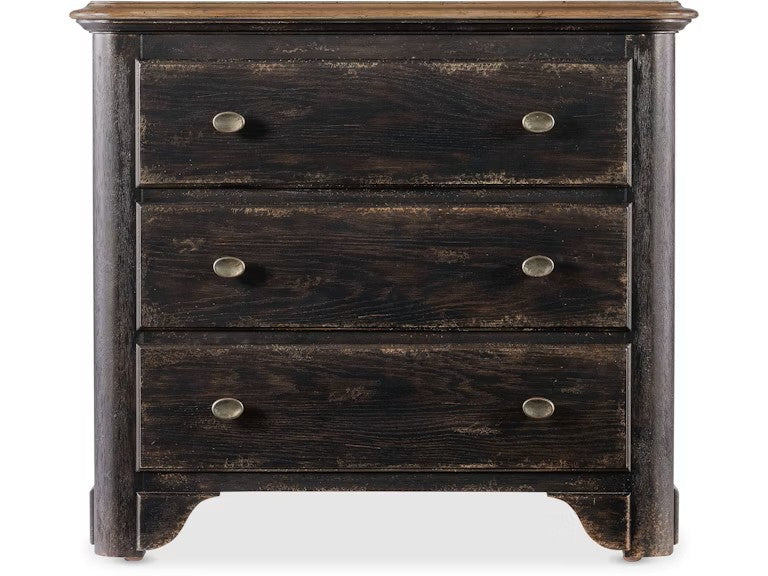 Hooker Furniture - Bedroom Americana Three-Drawer Nightstand