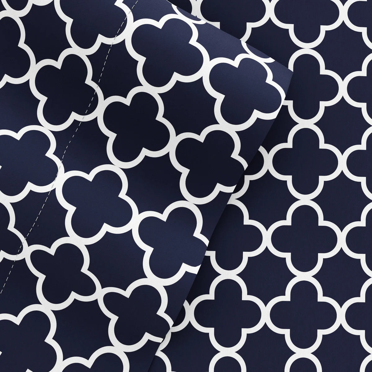 Quatrefoil 4-Piece Patterned Sheet Set
