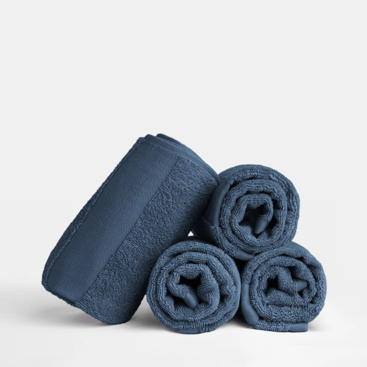 4-Pack 100% Cotton Hotel-Quality Hand Towels