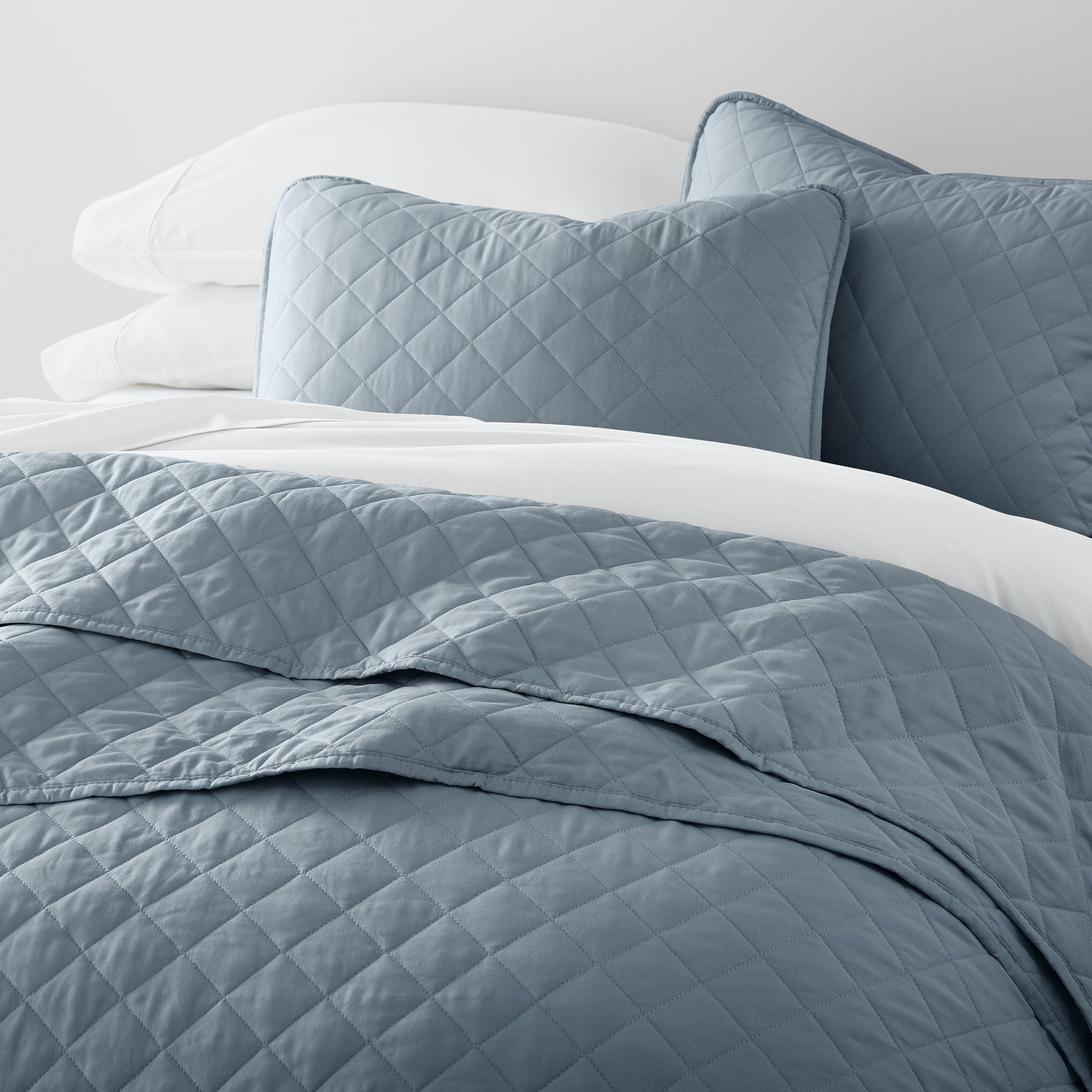 Lightweight Diamond Stitch Quilted Coverlet Set