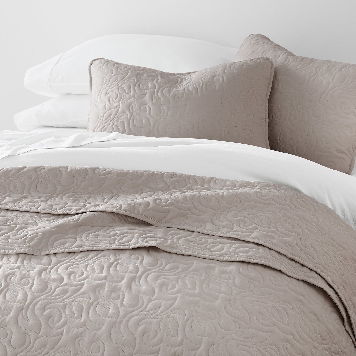 Lightweight Floral Stitch Quilted Coverlet Set